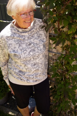 Sweat | Mareike | Rosen altrosa meliert